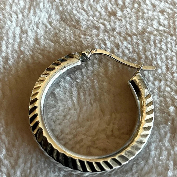 Sterling Silver (925) Hoop Earrings - Picture 4 of 5